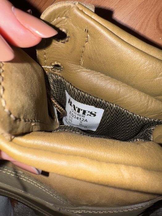 Bocanci militari Bates