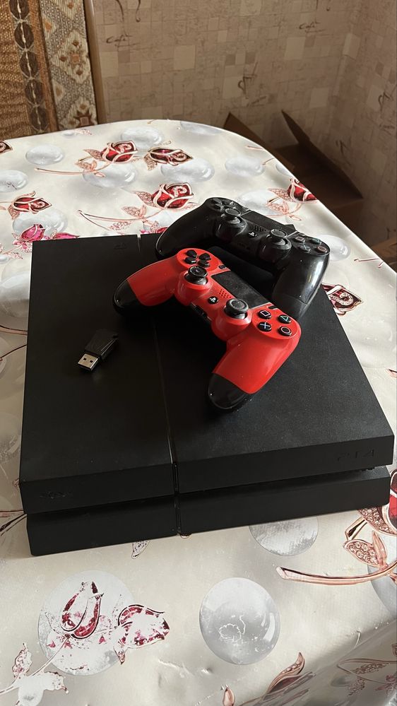 Продам Ps 4 1 терабайт