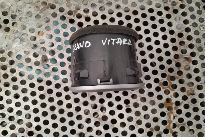 Grila ventilatie bord dreapta Suzuki Grand Vitara 2 [2005 - 2008] Cro