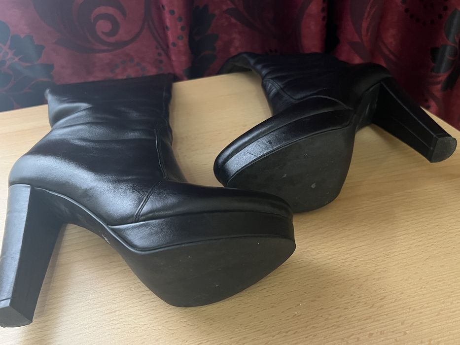 Cizme din piele naturala