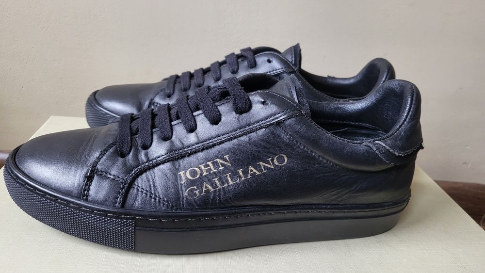 Дамски кожени маратонки John Galliano 38