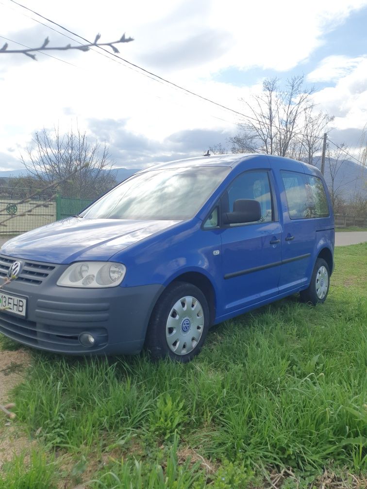 Autoturism de familie Wolkswagen Caddy 1.9 2007 Bls 2007