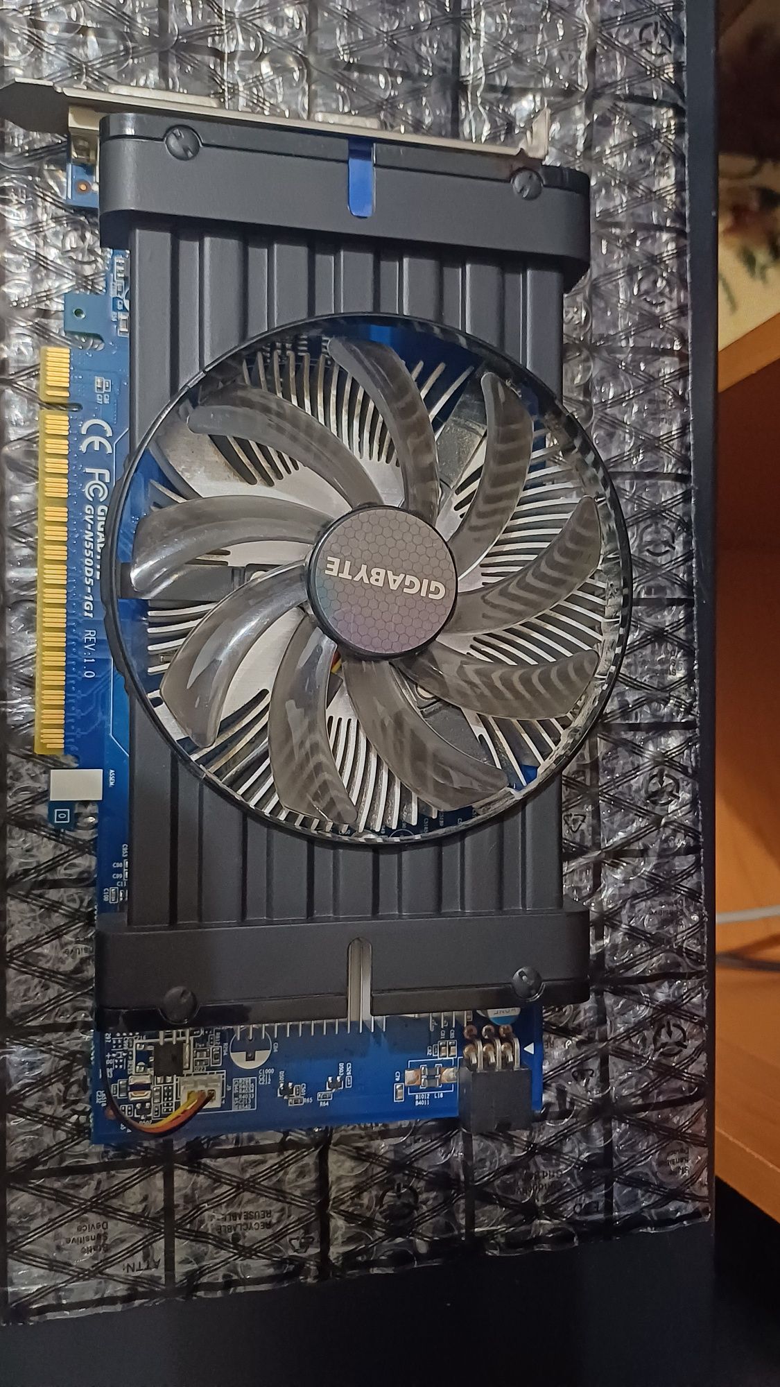 GeForce GTX 550 ti 1 GB