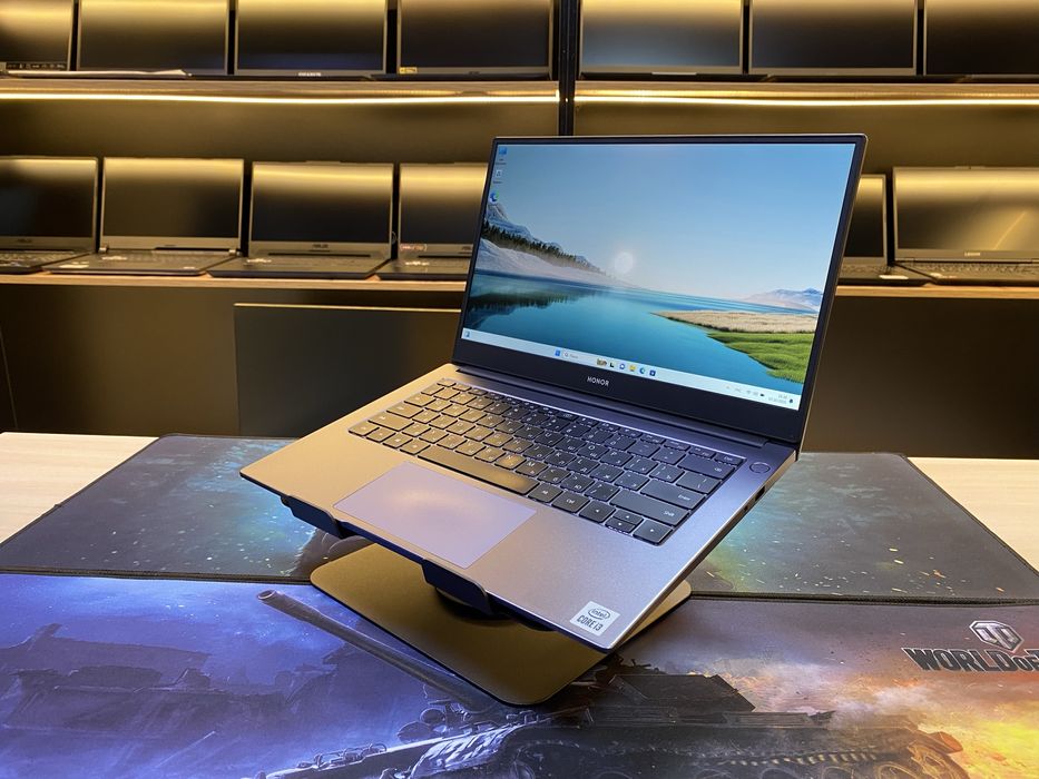 Ноутбук HONOR MagicBook X14 Core i3-10110U! 8GB! SSD 256GB! UHD Graph