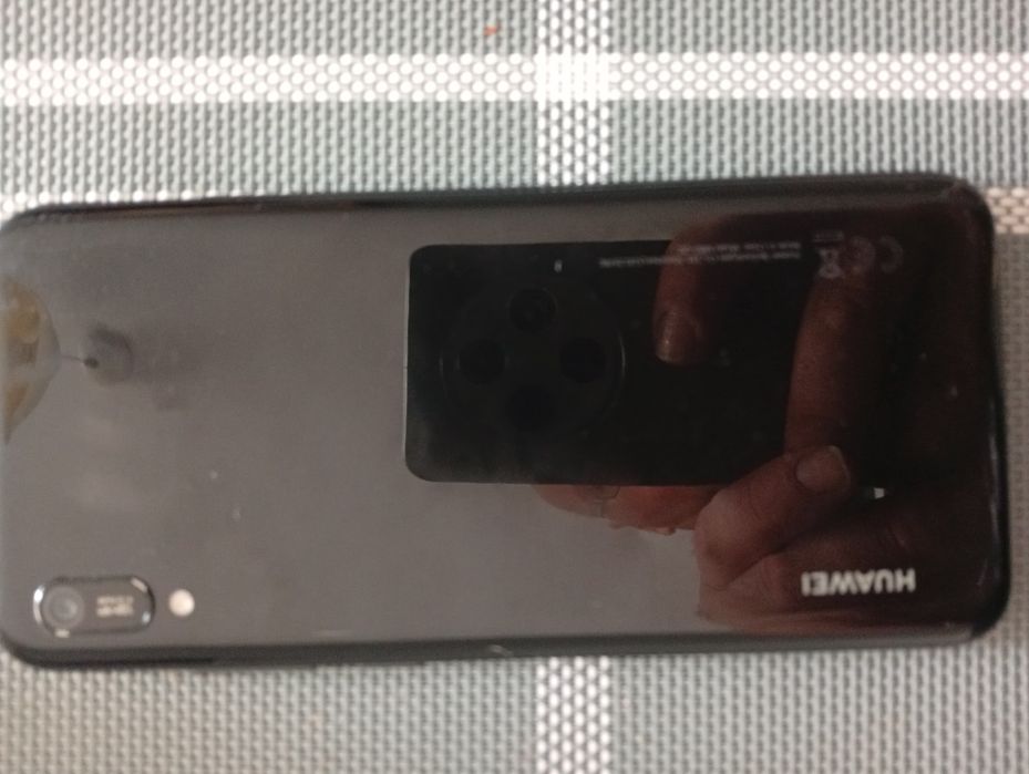 Смартфон Poco 4X 5G и подарък телефон