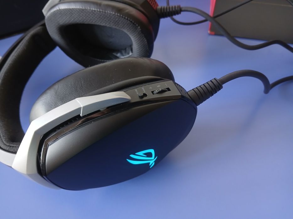 Asus Rog Theta 7.1 real casti gaming