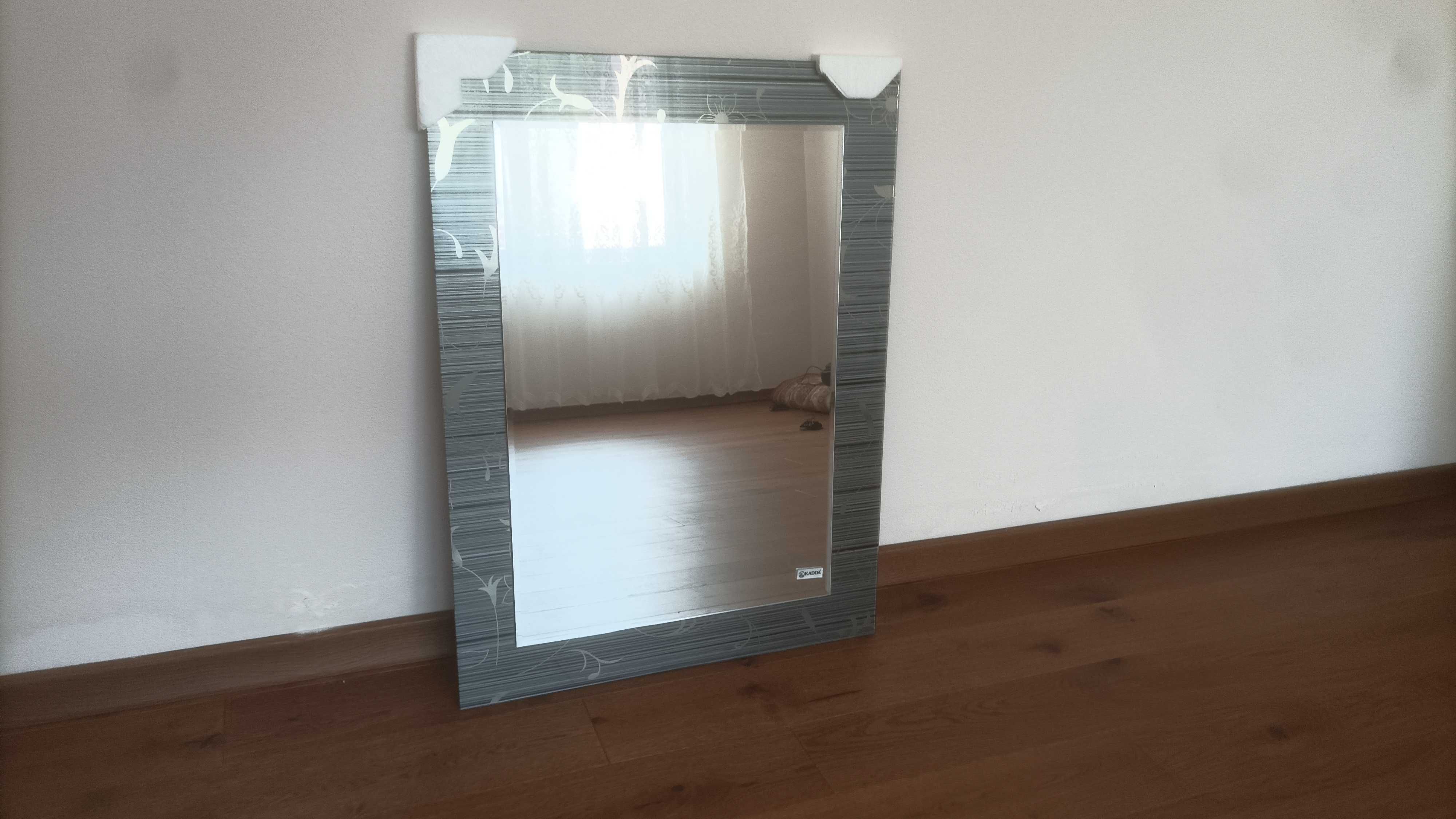 Oglinda KADDA nouă 60x80 cm