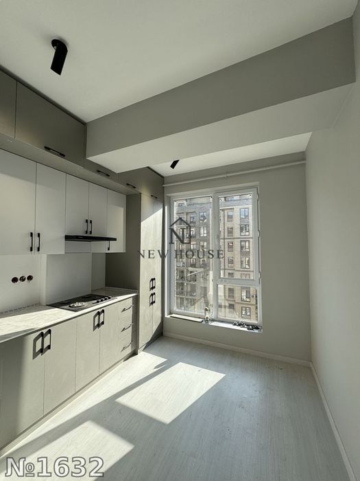 Продаётся 2х ком. Евро. Ул. Махтумкули ( Poytaxt residence )