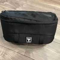 Geanta Jackall Field Bag