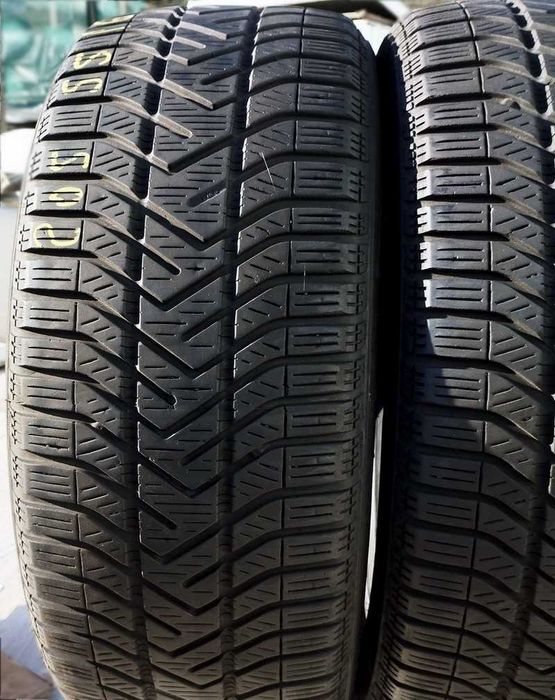 Anvelope iarna 205 55 16 Pirelli