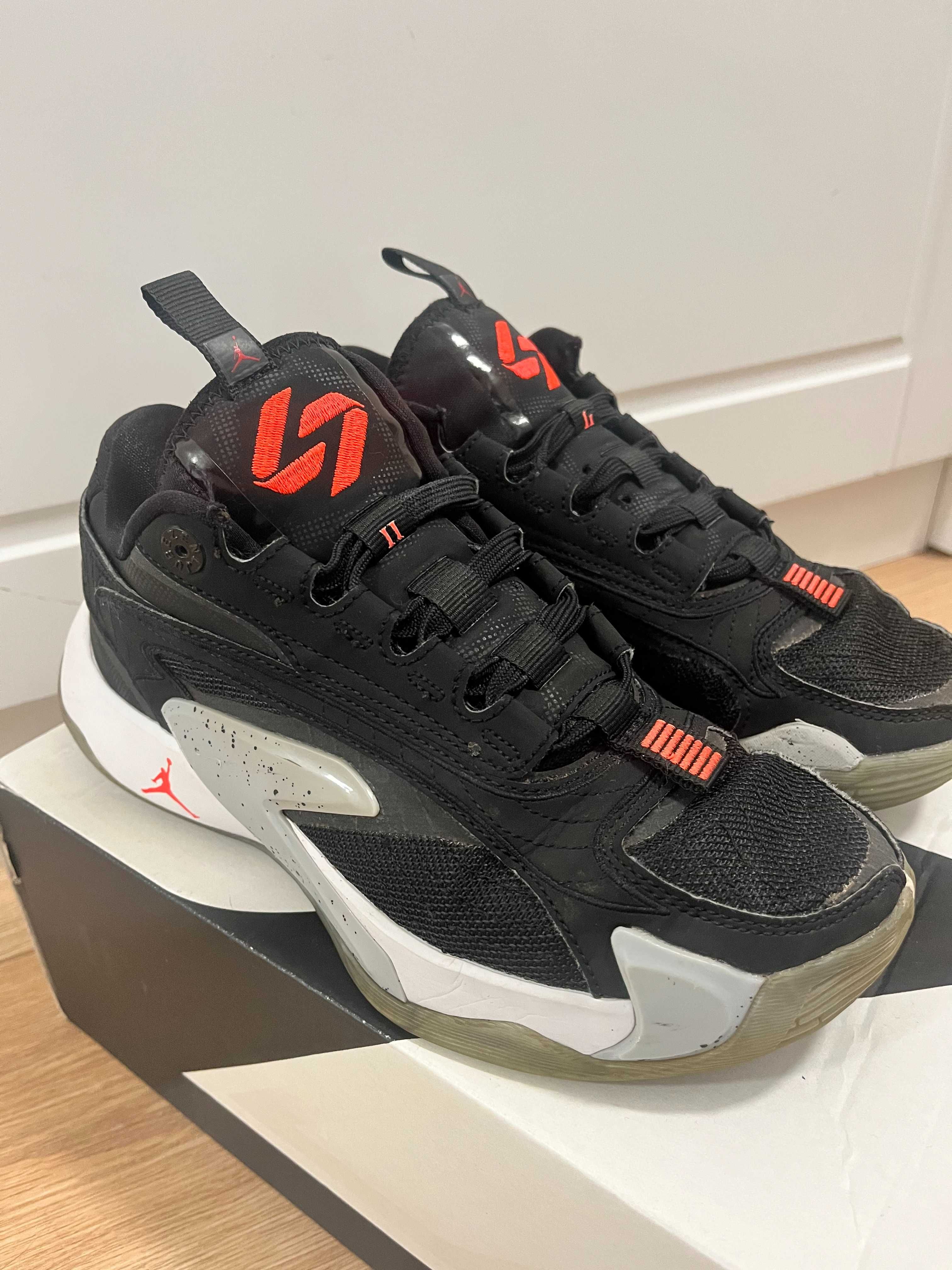 Детски маратонки Nike Air Jordan номер 36.5
