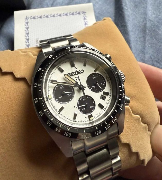 Seiko Prospex Speedtimer Solar Chronograph SSC813 "Panda"