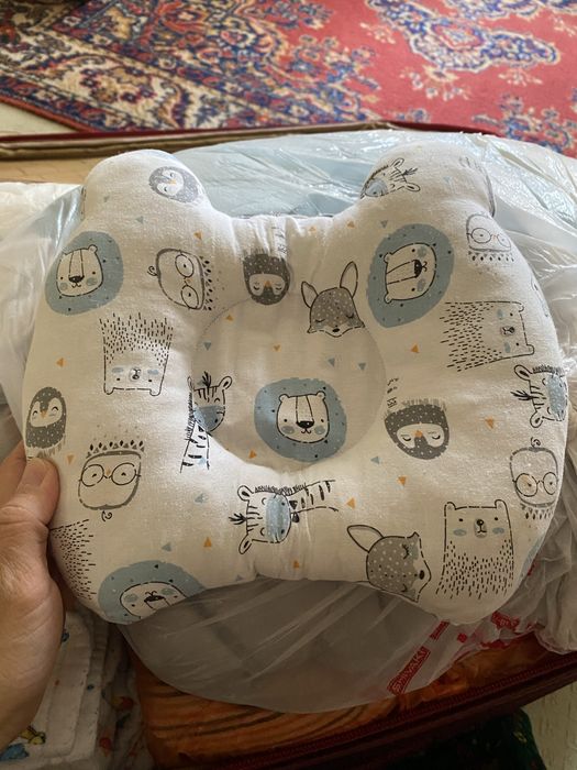 Подушка для новорожденных