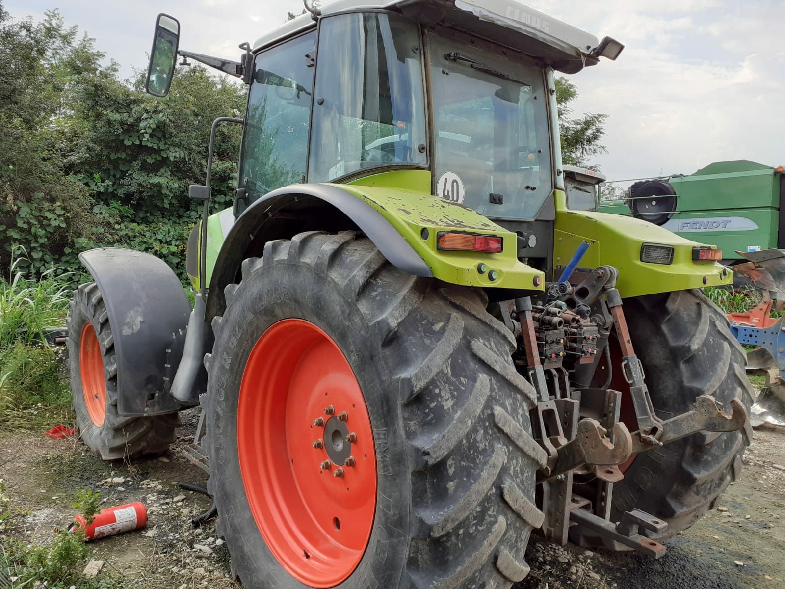 Dezmembrez Tractor Claas Ares 826/Ares 836