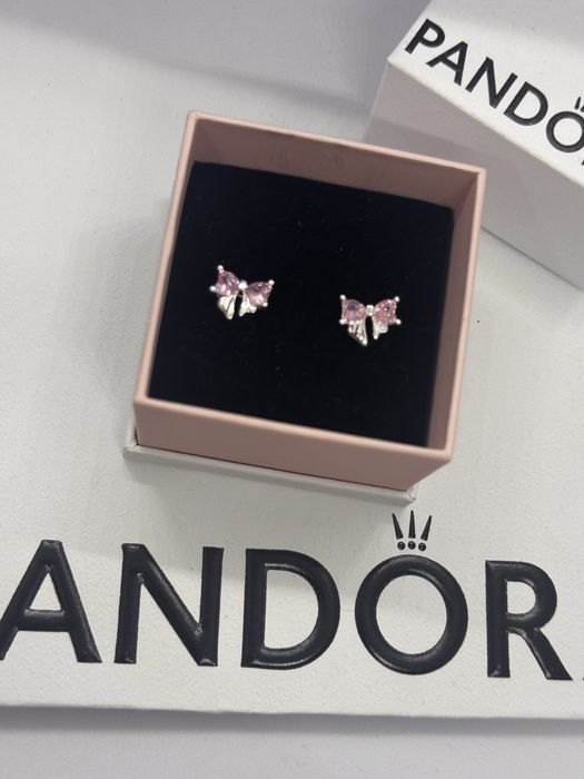 Пандора обеци Pandora