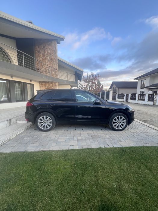 Porsche Cayenne an 2012