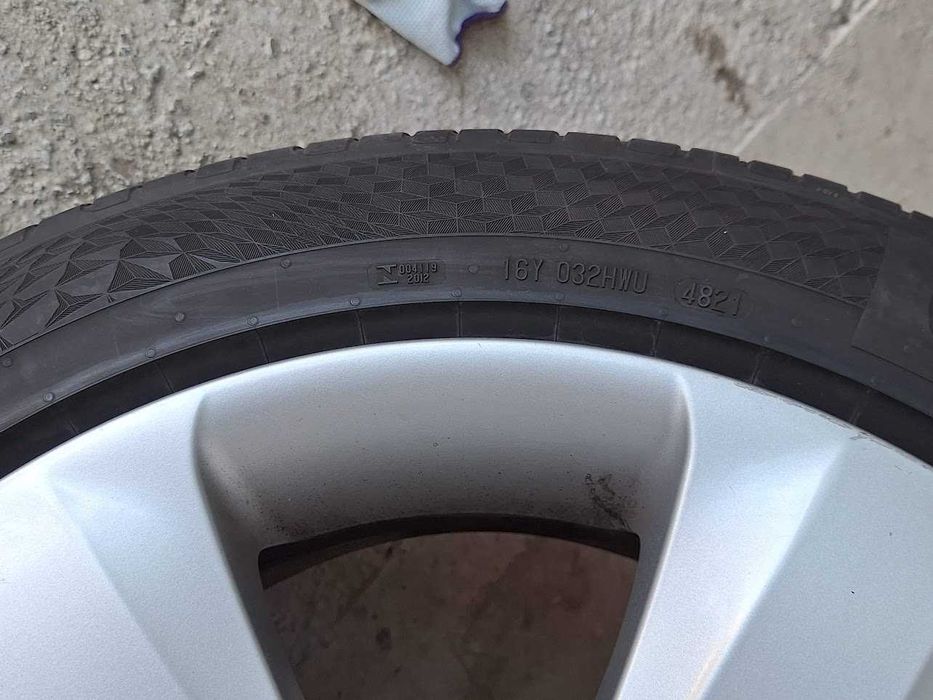 Алуминиеви, лети джанти с гуми, оригинални за BMW X3, X5, 18" цола,