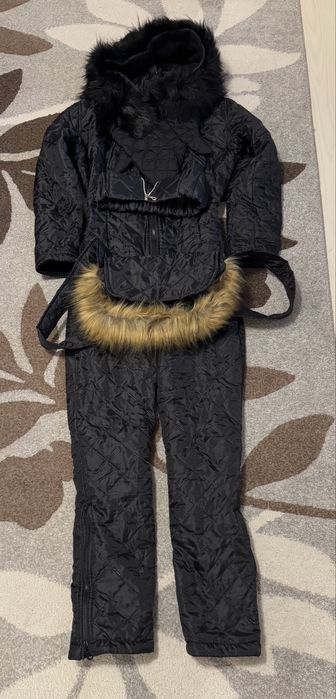 Salopetă de ski damă XS + geantă & mănuși – stare excelentă!