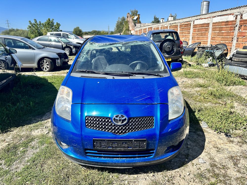 Toyota Yaris 1.3 vvt-i 87к.с 2006г НА ЧАСТИ