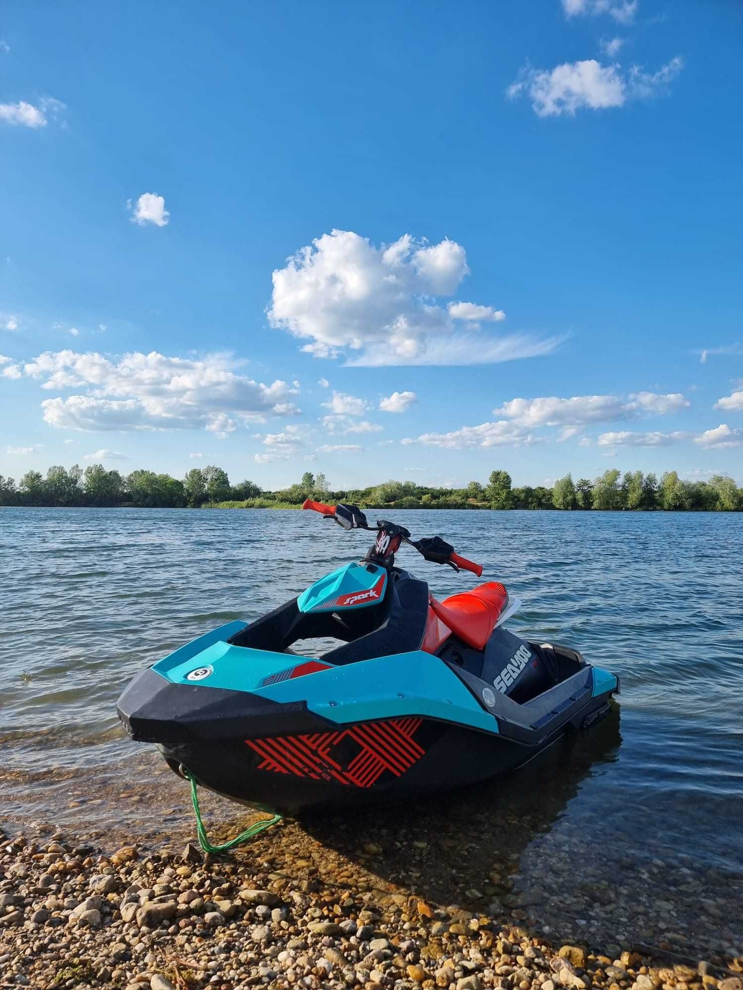 jetski sea-doo spark trixx