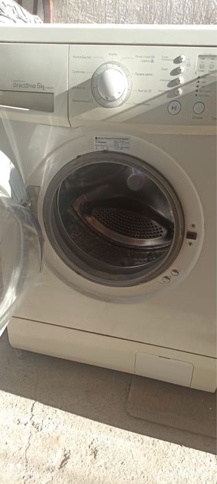 Продам Стиральную машину LG    30 000тг