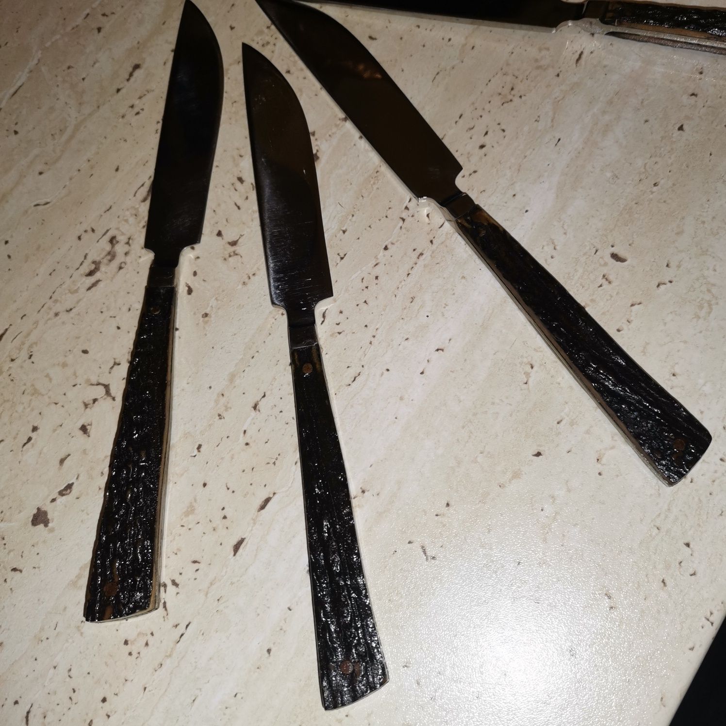 Set de cuțite inox cu mâner de corn de cerb!