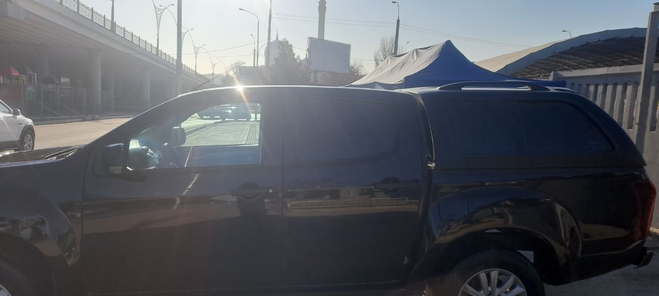 Isuzu d max sotiladi
