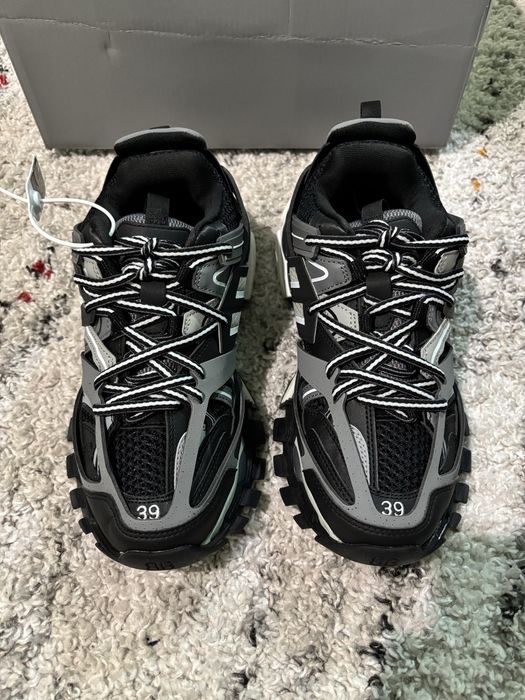 Balenciaga Track maime 39