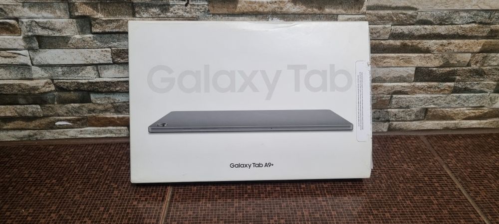 Vând tableta samsung galaxy tab a9 plus