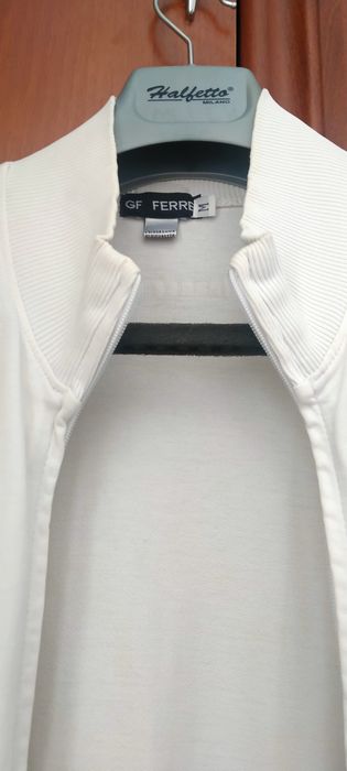 спортивная кофта на замке