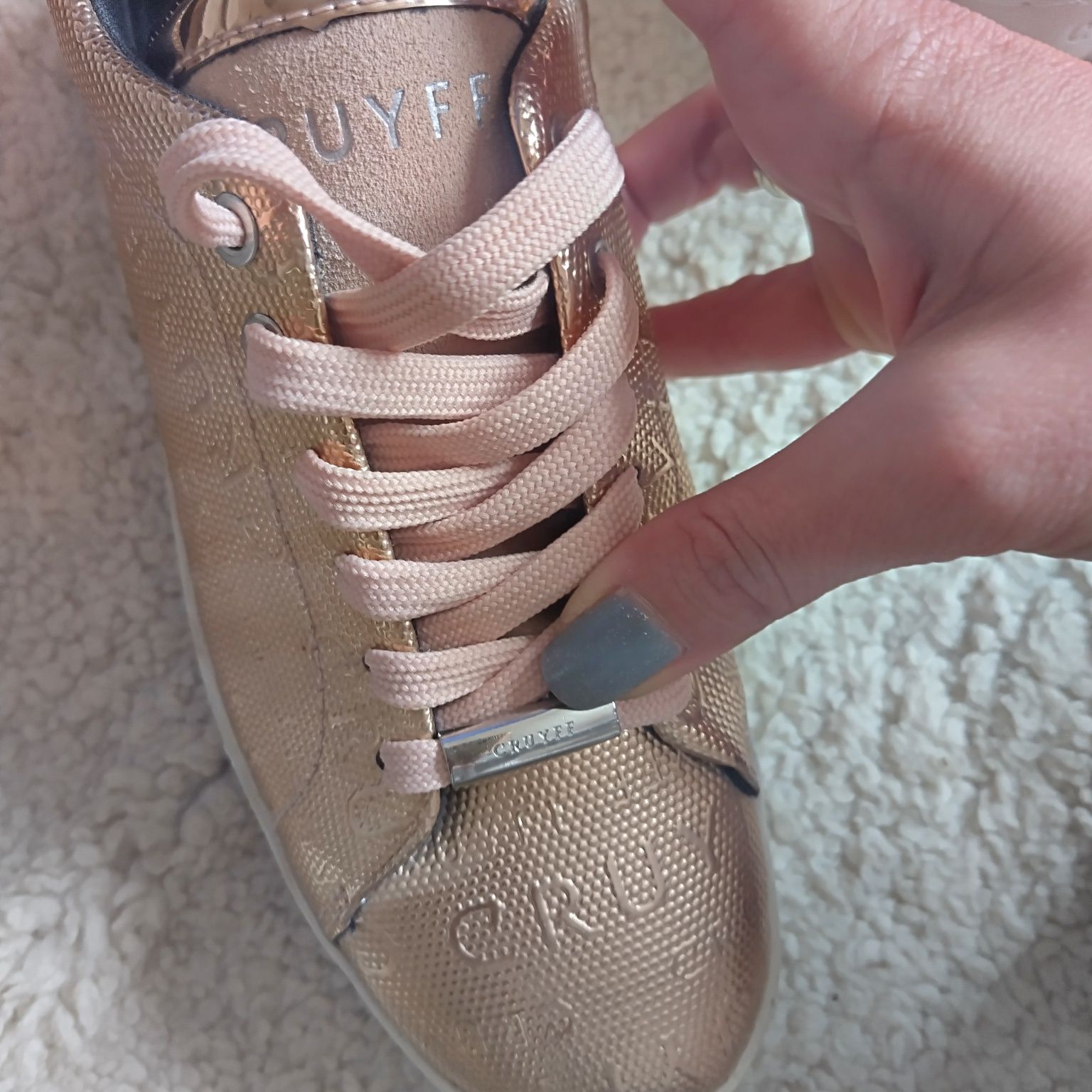 Nike,Adidas,Cruyff