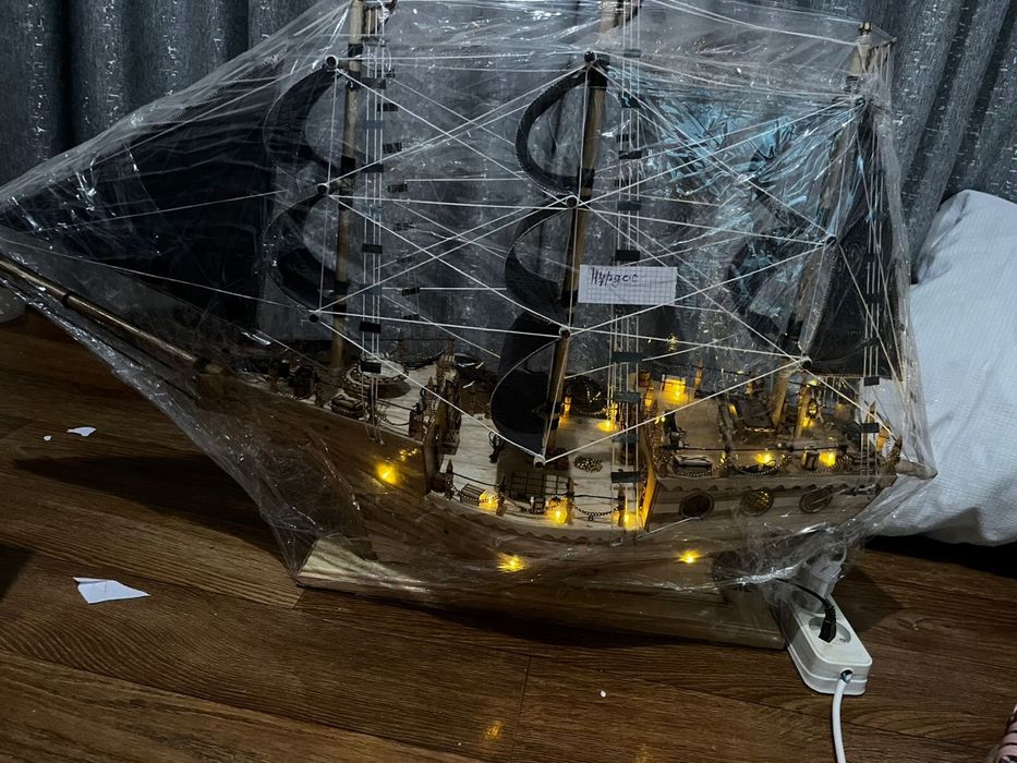 Корабль ручной работы