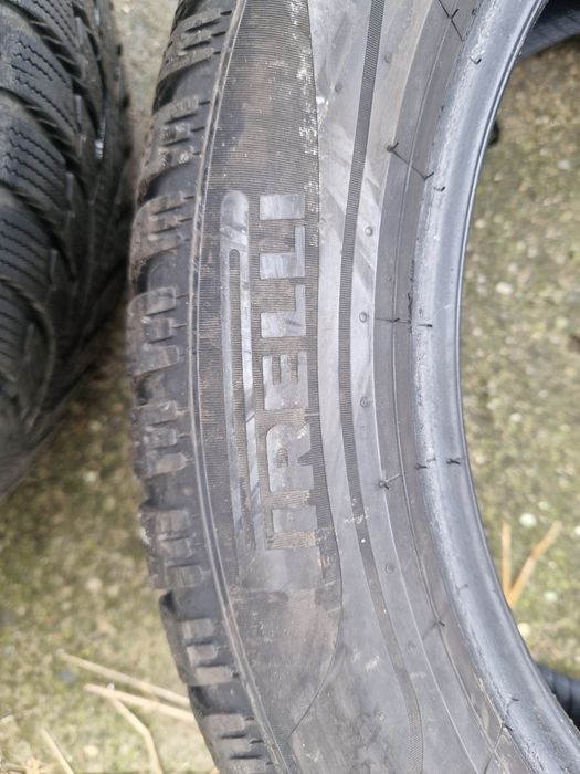 Anvelope PIRELLI 215/55/17