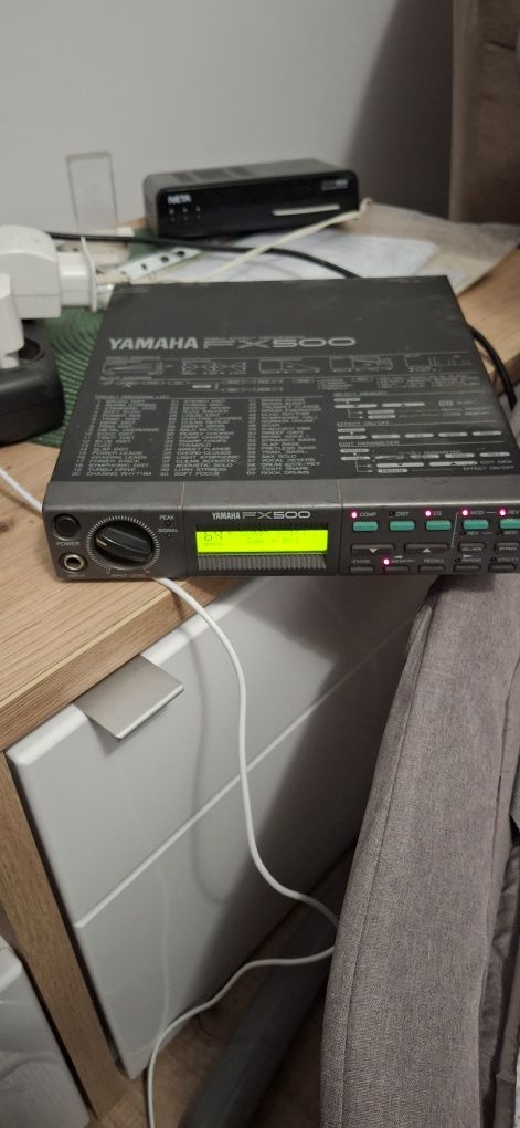 Процесор Yamaha fx500