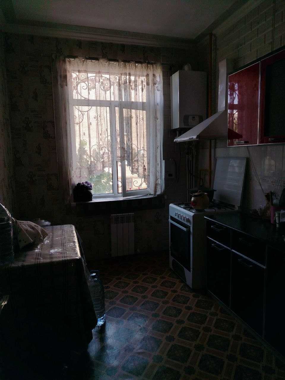 Продаётся квартира около Ташкент сити (Кораташ), 2/2/5 этажный дом.