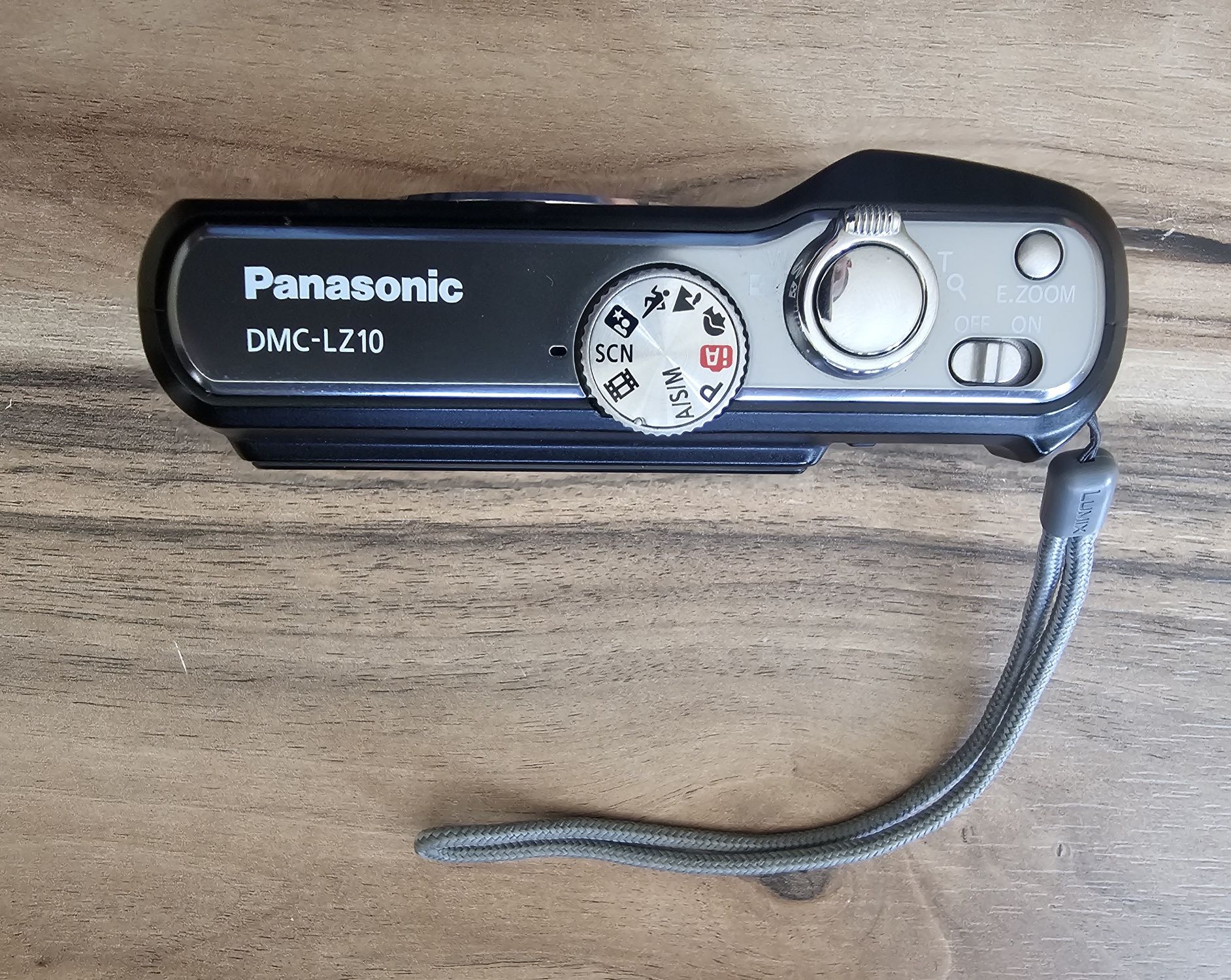 Panasonic Lumix DMC-LZ10 в отлично състояние + 1GB (SD карта)