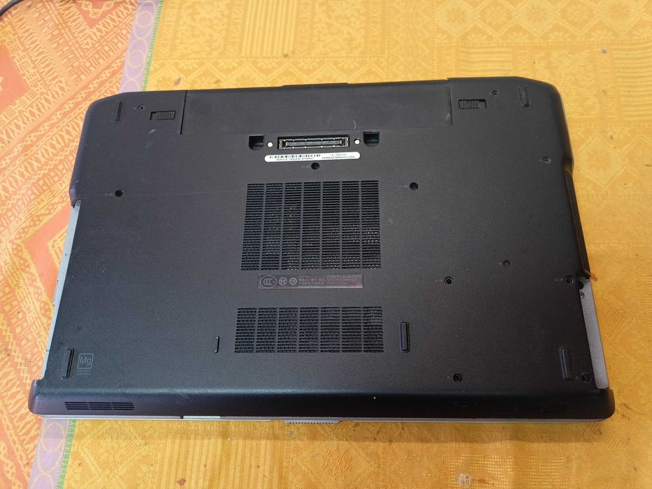 Carcasa Dell Latitude E6520