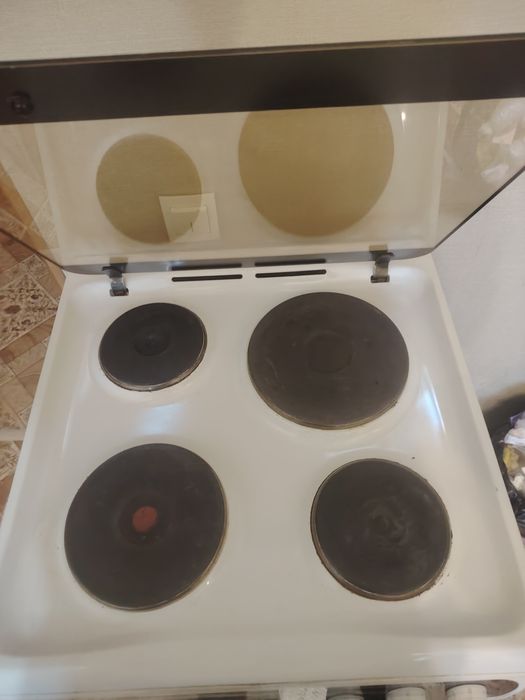 Продаю электроплиту
