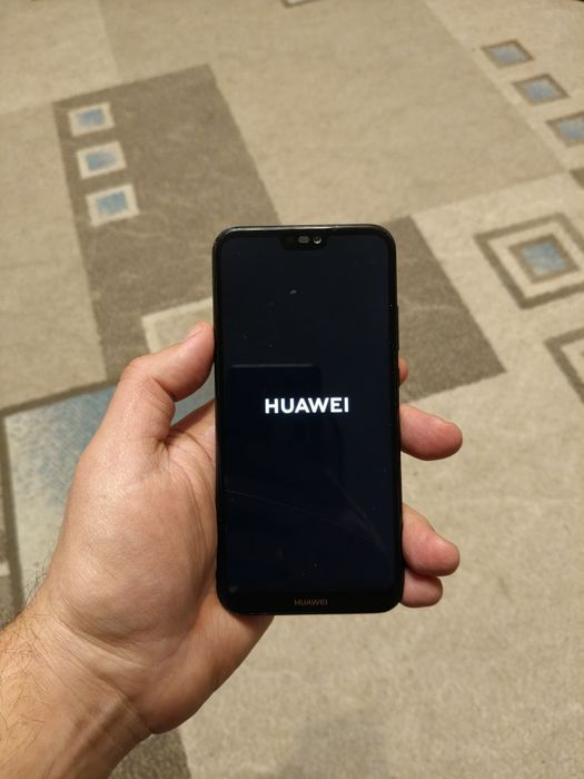 Телефон Huawei/Хуавей p20 lite
