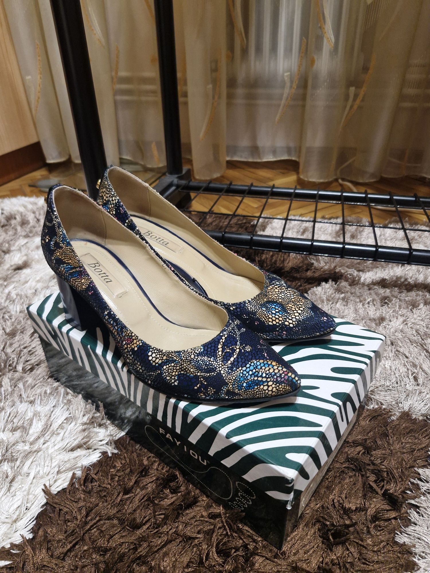 Pantofi dama,piele naturala,36