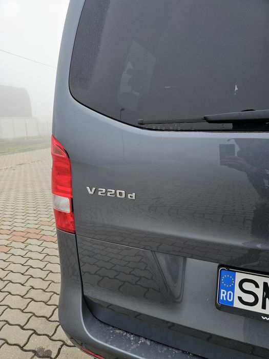 Vând Mercedes V220d, 2.2 diesel, 160hp, automat, 67.000km