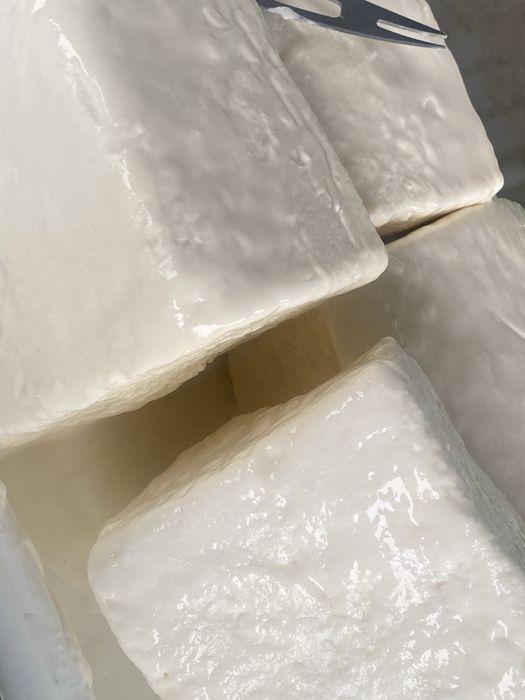 Branza de vaca maturată