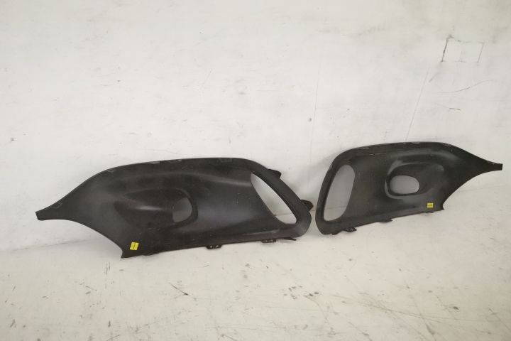 Grila Proiector Stanga Originala In Stare Buna W420 2021 2022 2023 Mer