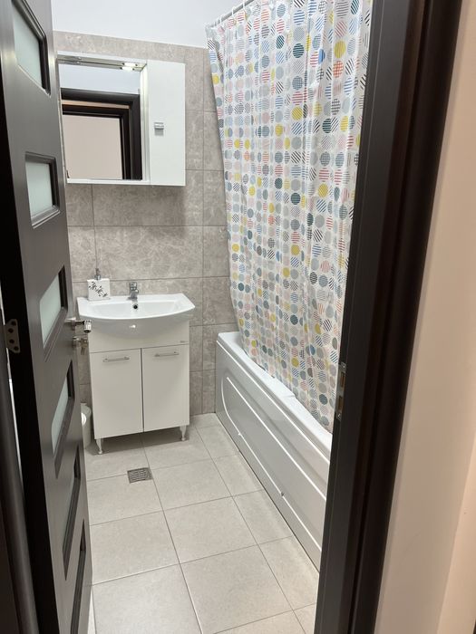 Vand apartament in Chiajna 2 camere cu loc de parcare si boxă