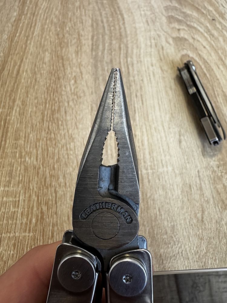Leatherman curl с кутия и бележка