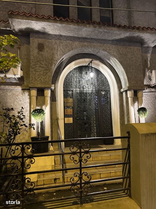 Garsoniera deosebita in vila cu lift situata in Floreasca/Ceaikovvski