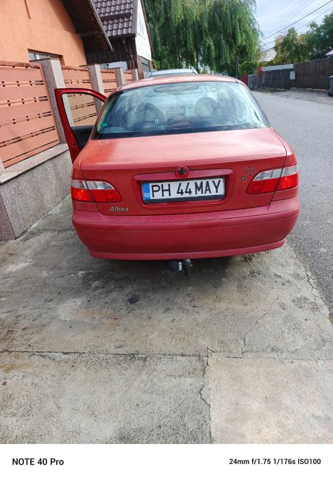 Vând Fiat Albeea