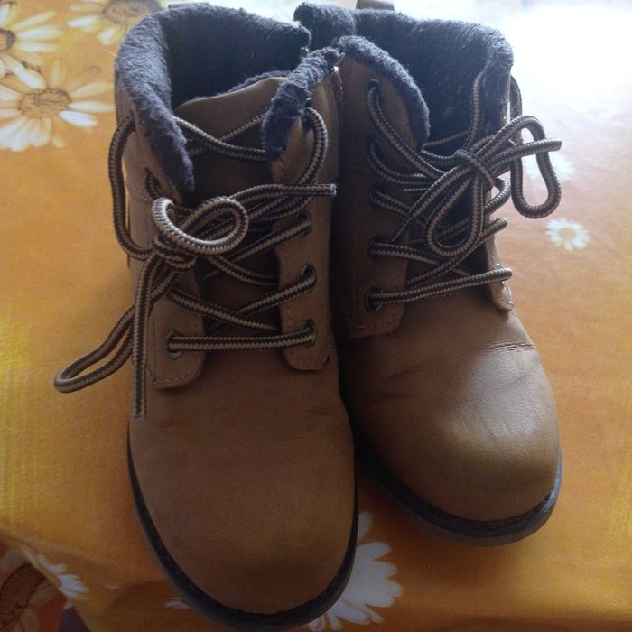 Обувки и боти от 25-29