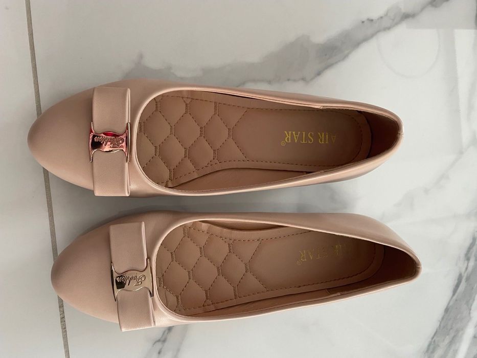 Дамски обувки различни видове