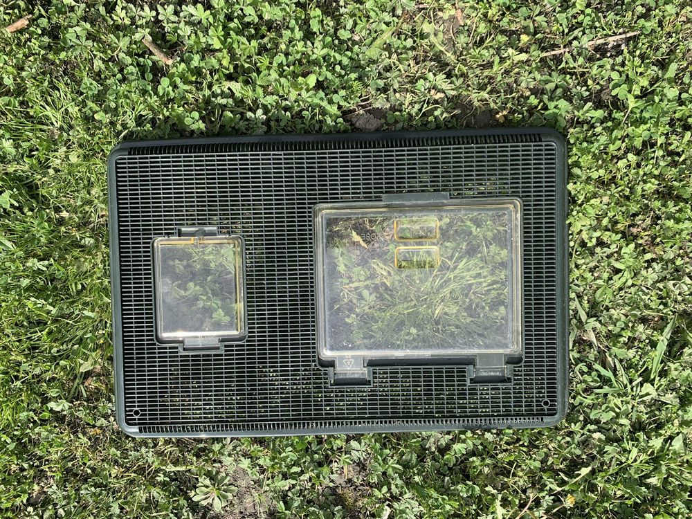 Terariu din plastic Exo Terra Faunarium Flat Medium 36x21x16 cm